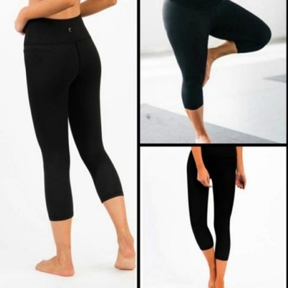 Zyia Active Cropped Side Pocket Leggings Black Women’s Size 15 - Picture 8 of 8
